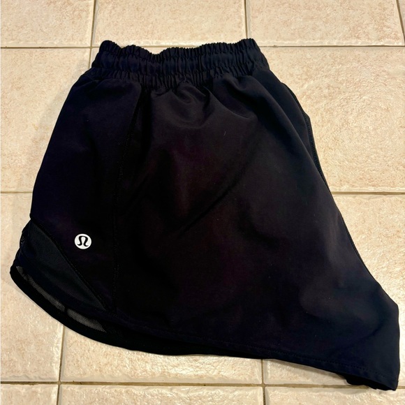 Lululemon Black Hotty Hot Shorts, size 8, 2 1/2 inch length. - Picture 3 of 4